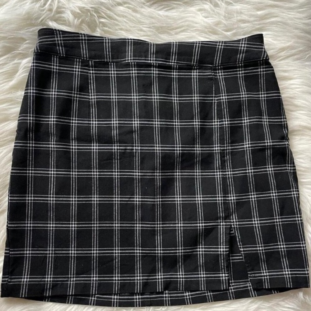 Garage Black and White plaid pencil skirt with slit